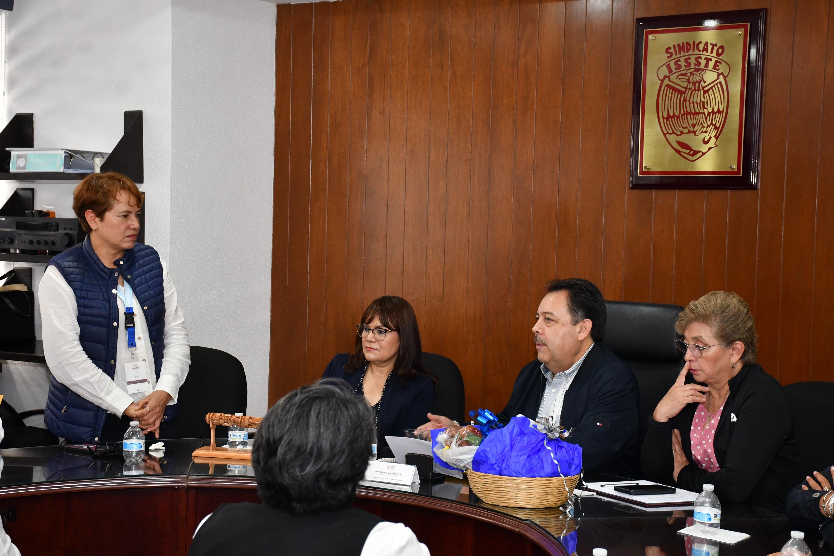 Audiencia con compañeros del estado de Tlaxcala